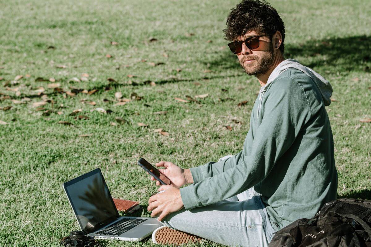 What is a digital nomad visa